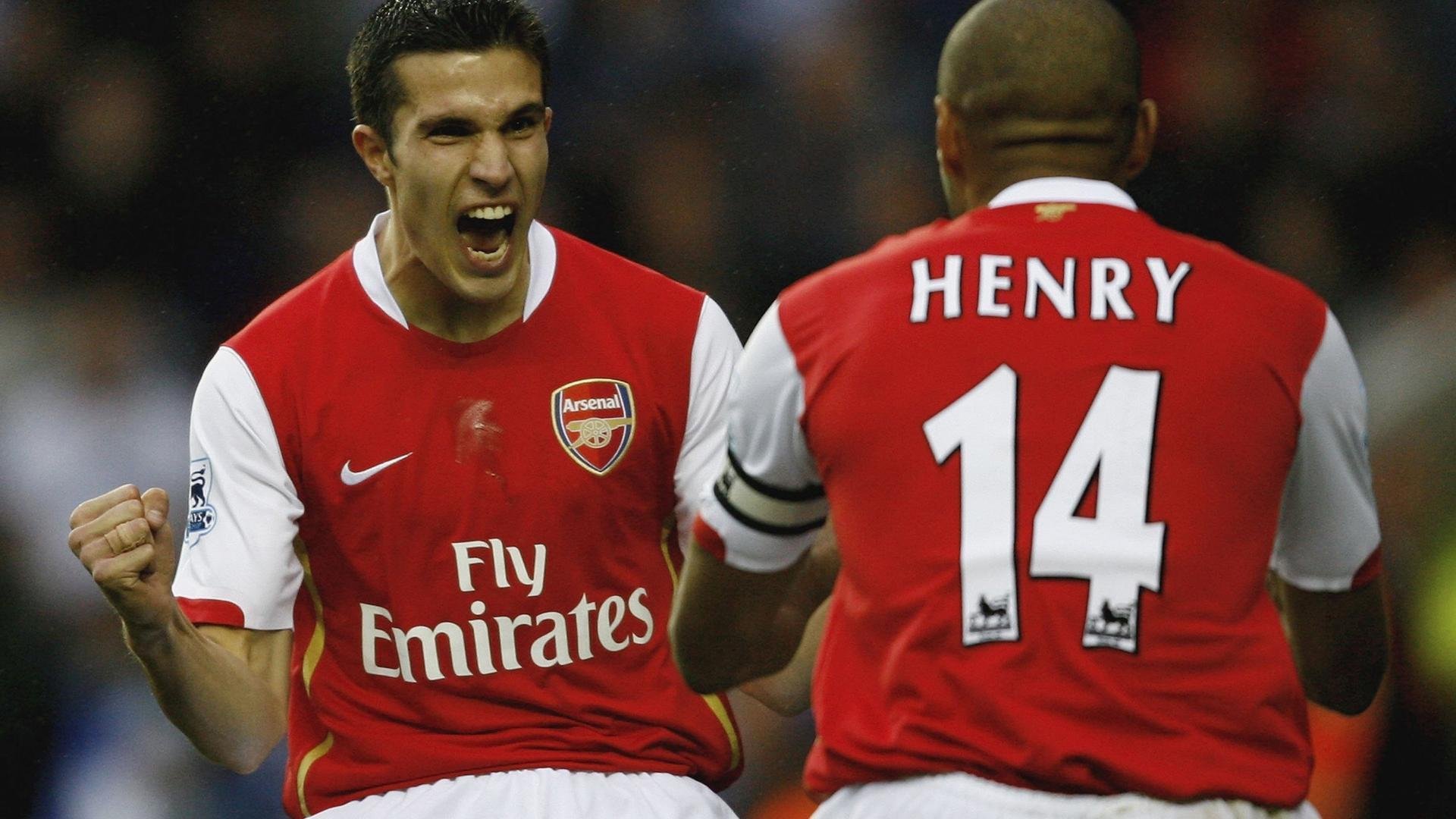 电竞战队对外宣传影片制作风格对比，战队 电竞描述风格